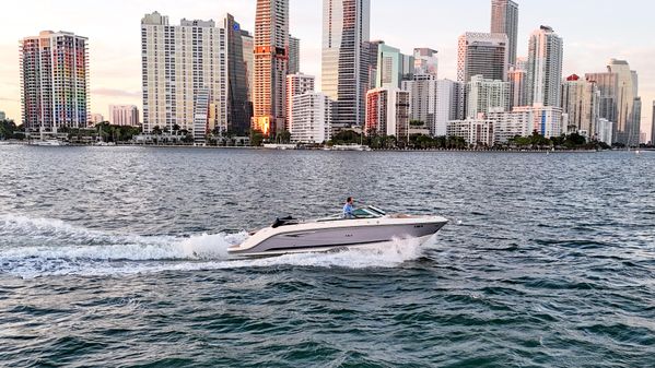 Sea Ray 280 SLX image