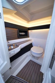 Sea Ray 280 SLX image