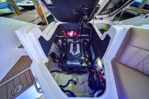 Sea Ray 280 SLX image