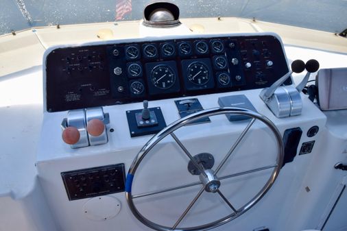 Hatteras 67 Cockpit Motor Yacht image