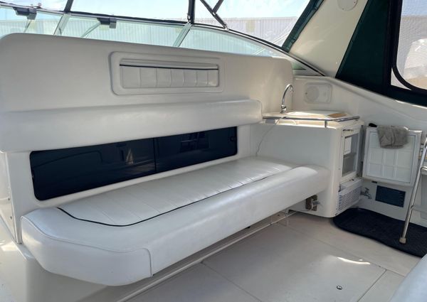 Sea Ray 350 Sundancer image