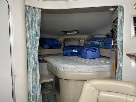 Sea Ray 350 Sundancer image