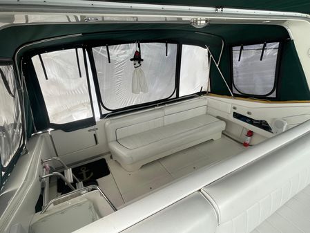 Sea Ray 350 Sundancer image