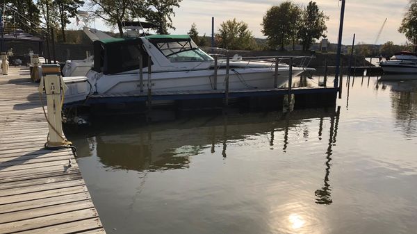 Sea Ray 350 Sundancer
