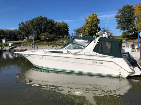 Sea Ray 350 Sundancer image