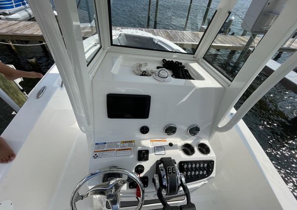 Nauticstar 2602-LEGACY image