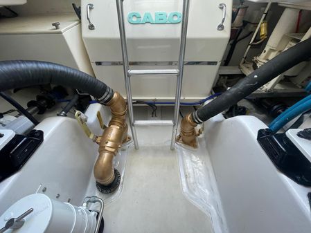 Cabo 47-FLYBRIDGE-SPORTFISHER image