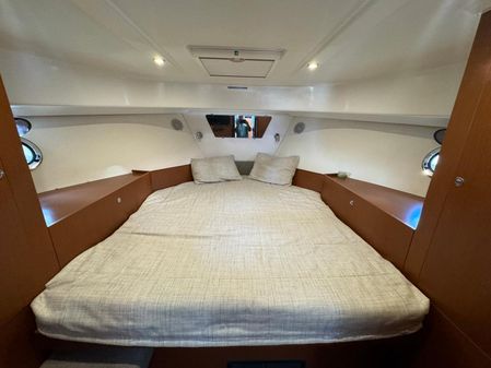 Beneteau Swift Trawler 34 image