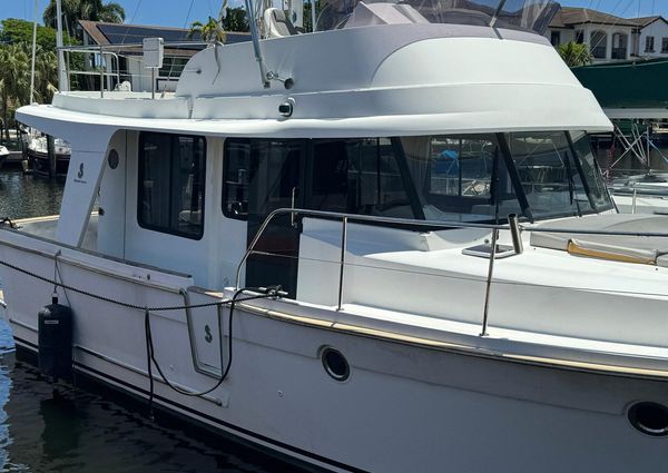 Beneteau Swift Trawler 34 image