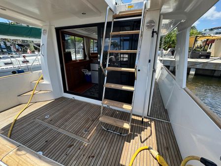 Beneteau Swift Trawler 34 image