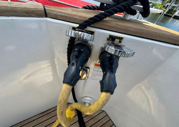 Beneteau Swift Trawler 34 image