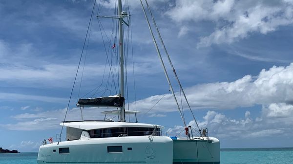 Lagoon 42