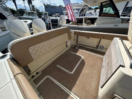 Chris-Craft Catalina 30 image