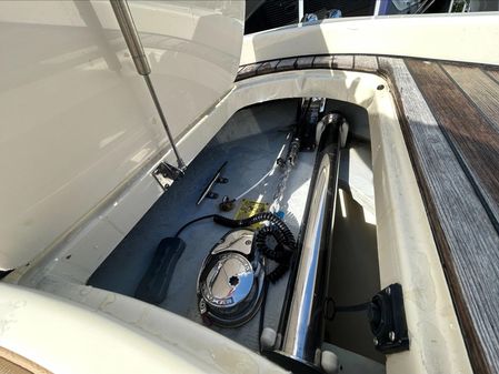 Chris-Craft Catalina 30 image