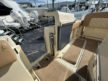 Chris-Craft Catalina 30 image