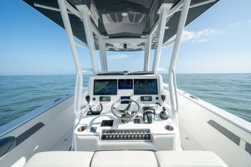 Invincible 33 Catamaran image