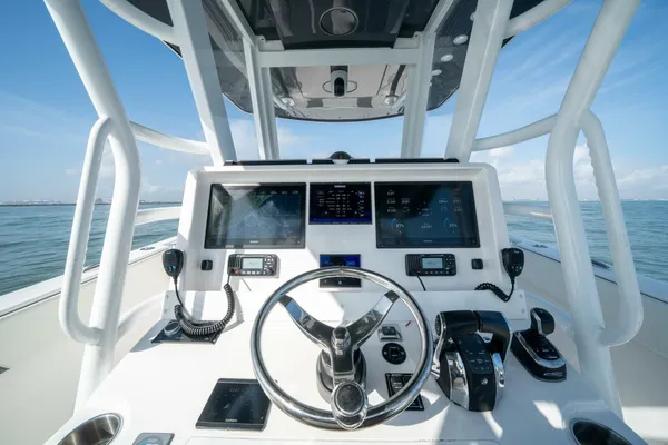 Invincible 33 Catamaran image