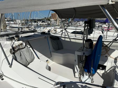 Catalina 310 image