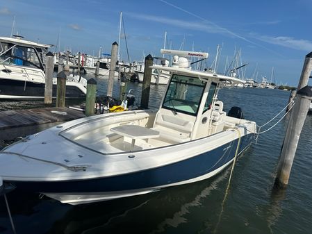 Boston Whaler 320 Outrage image