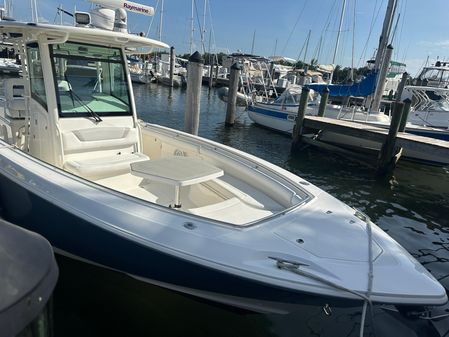 Boston Whaler 320 Outrage image