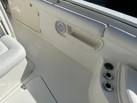 Boston Whaler 320 Outrage image