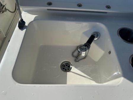 Boston Whaler 320 Outrage image