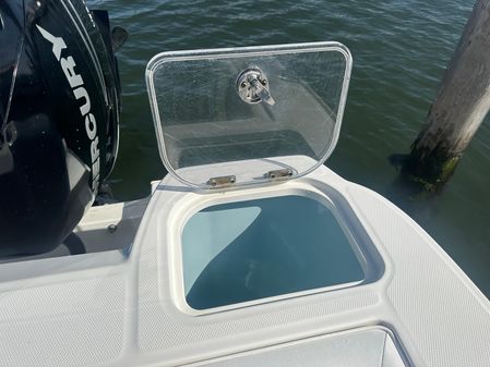 Boston Whaler 320 Outrage image