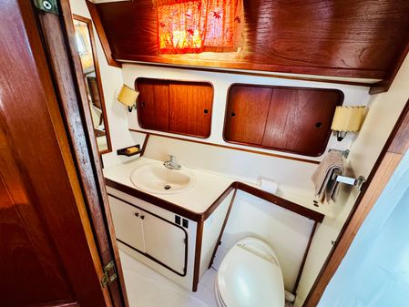 Gulfstar 47-SAILMASTER image