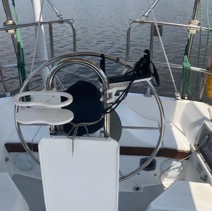 Catalina 34 image