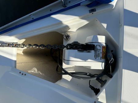 Beneteau 393 image