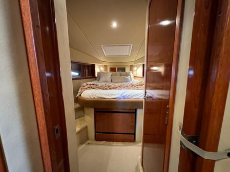 Sea Ray 38 Sundancer image