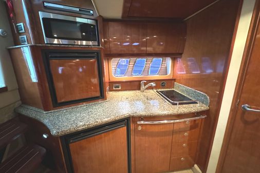 Sea Ray 38 Sundancer image