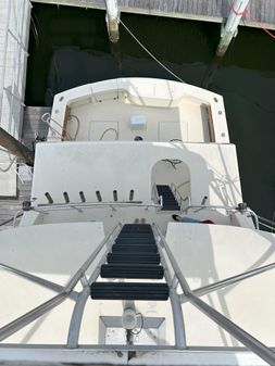 Hatteras Enclosed Bridge image