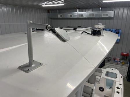 Sea Fox 248 Commander image