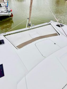 Fountaine Pajot Lucia 40 image