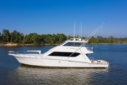 Hatteras 70 Convertible image