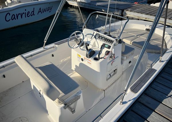 Boston-whaler 170-MONTAUK image