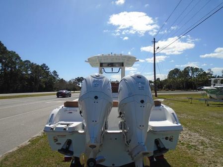 Sea-hunt ESCAPE-28 image