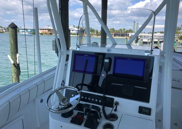 Buddy Davis Center Console image