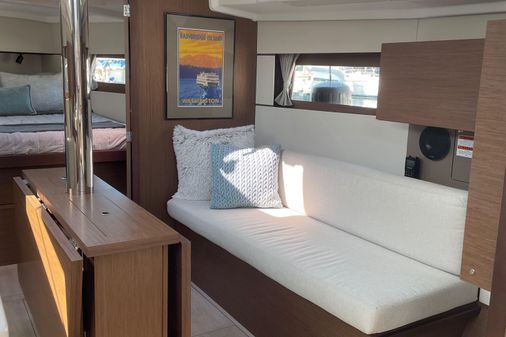 Beneteau Oceanis 38.1 image