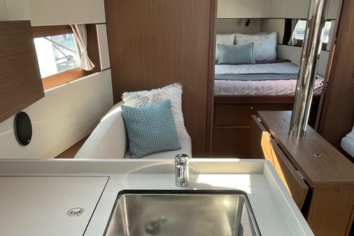 Beneteau Oceanis 38.1 image