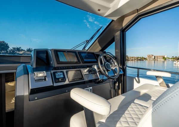 Galeon 410 HTC image