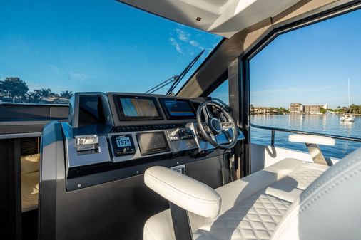 Galeon 410 HTC image