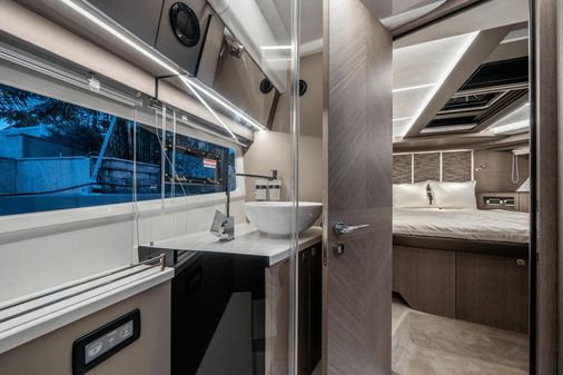 Galeon 410 HTC image