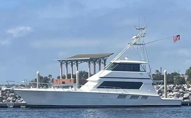 Hatteras CONVERTIBLE-SPORTFISHER - main image