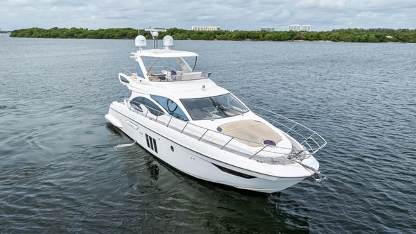 Azimut 54 Flybridge image