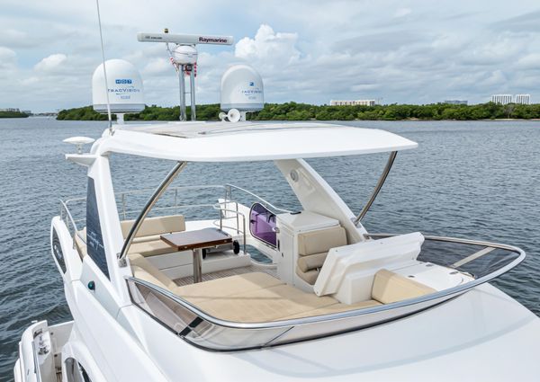 Azimut 54 Flybridge image