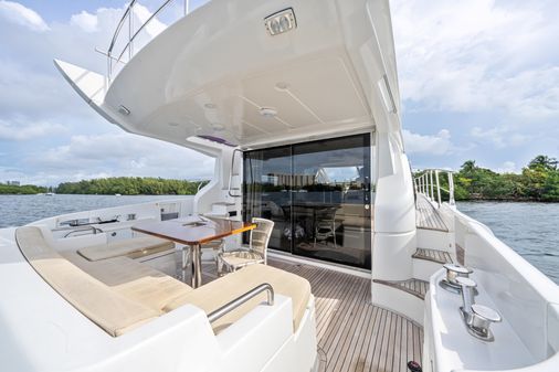 Azimut 54 Flybridge image