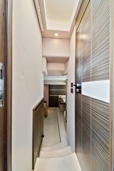 Azimut 54 Flybridge image