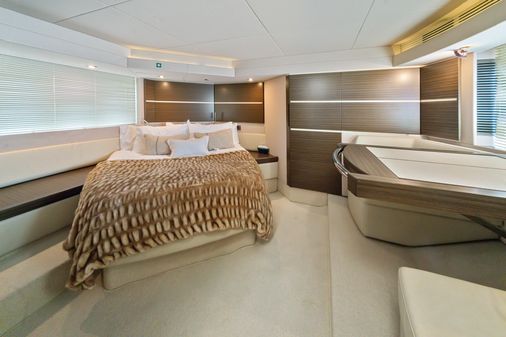 Azimut 54 Flybridge image